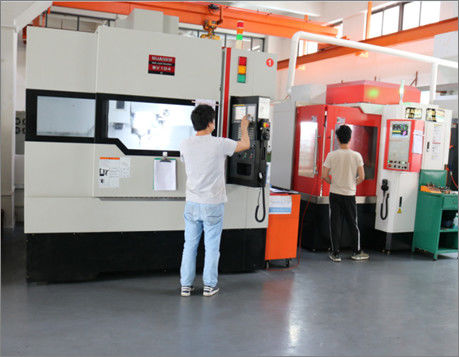 Dongguan Howe Precision Mold Co., Ltd. lini produksi pabrik